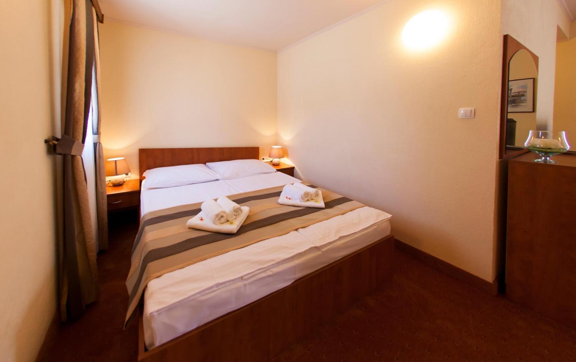 Motel Kolo Buna Rum bild