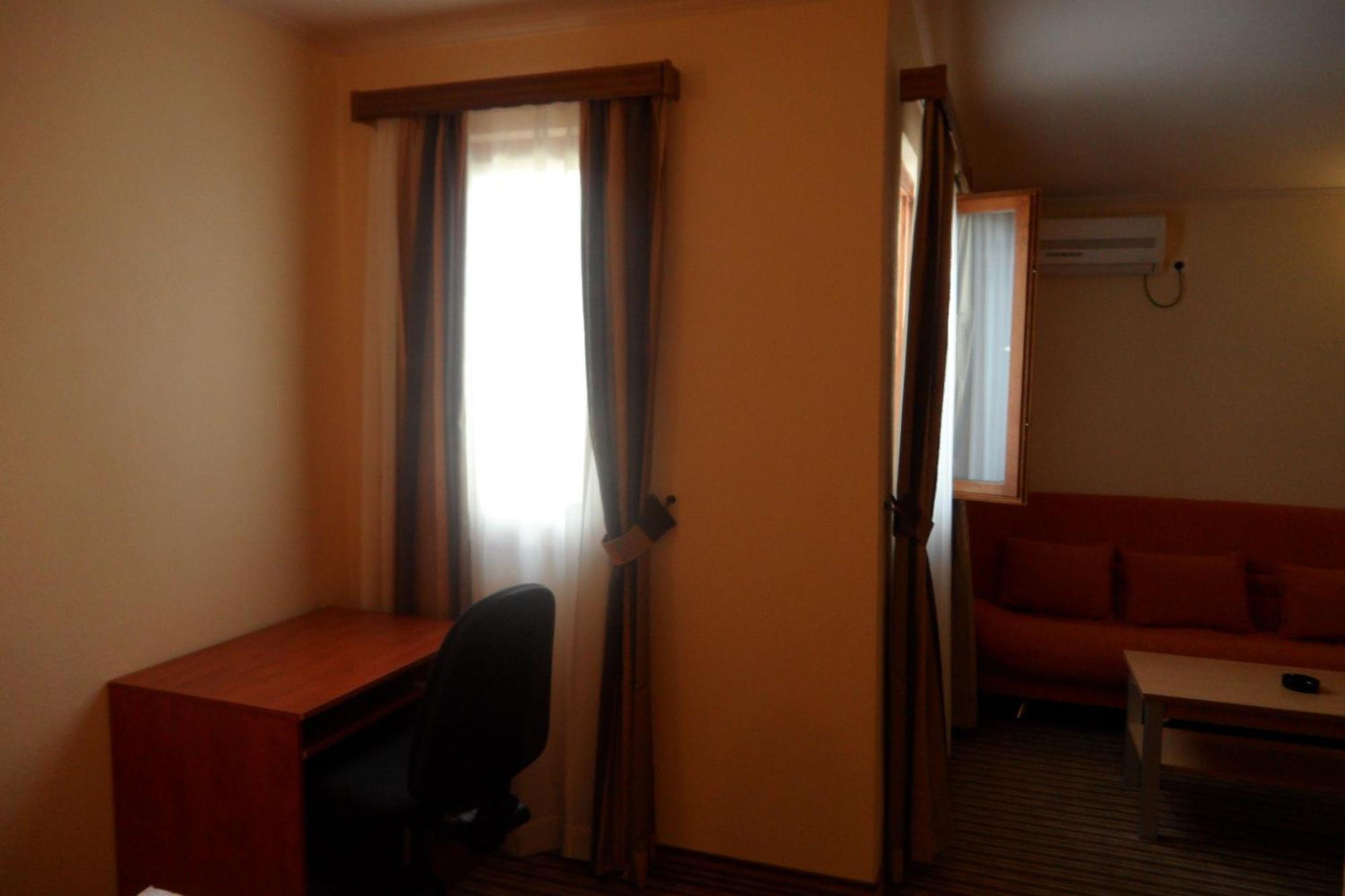 Motel Kolo Buna Rum bild