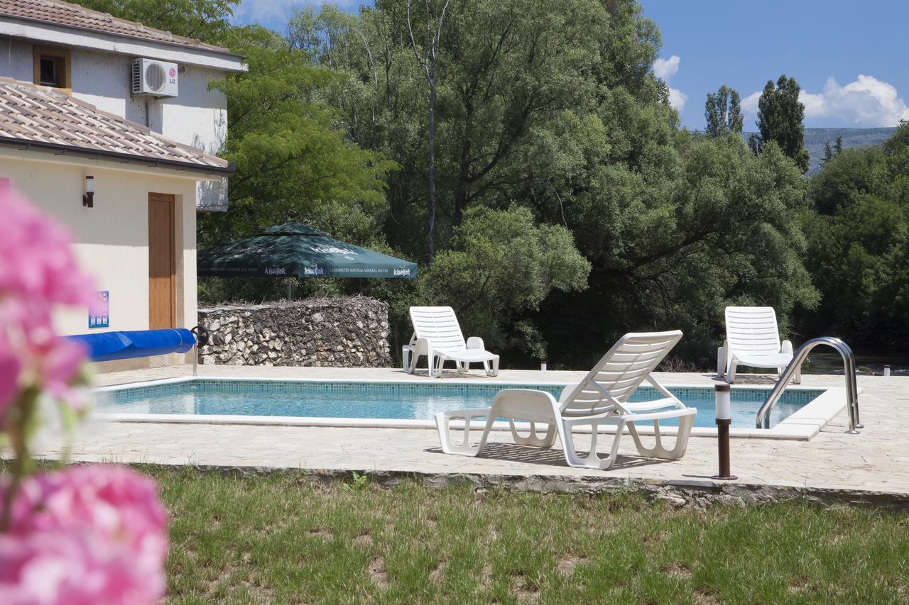 Motel Kolo Buna Exteriör bild